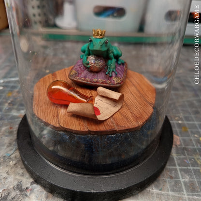 Prince Grenouille – Collection de Dioramas Fantasy sous Cloche & Décors Miniatures