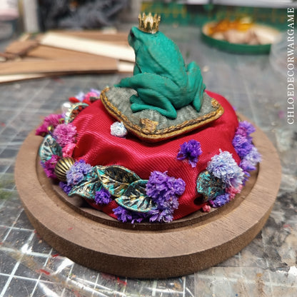 Prince Grenouille – Collection de Dioramas Fantasy sous Cloche & Décors Miniatures