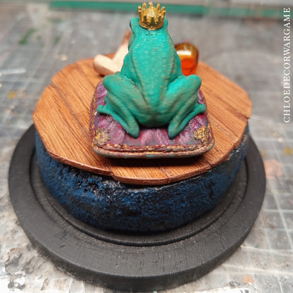 Prince Grenouille – Collection de Dioramas Fantasy sous Cloche & Décors Miniatures