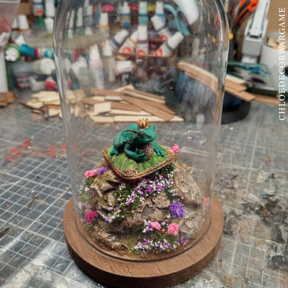 Prince Grenouille – Collection de Dioramas Fantasy sous Cloche & Décors Miniatures